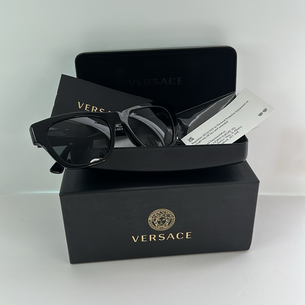 💯- New Authentic VERSACE Men's Low Bridge Fit Sunglasses VE4457F - Picture 11 of 11